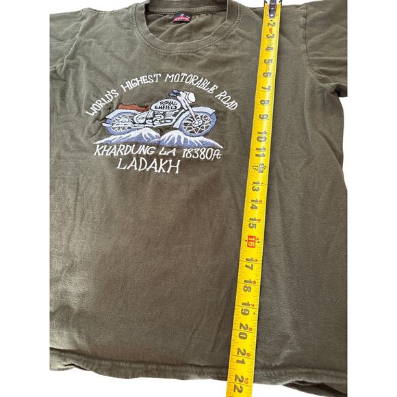 Worlds highest Motorable road khardung LA Ladakh India 18380ft embroidered bike - Picture 3 of 5